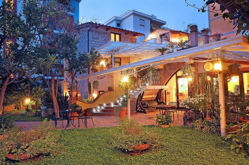 Relais Villa Angiolina Sorrento Exterior foto