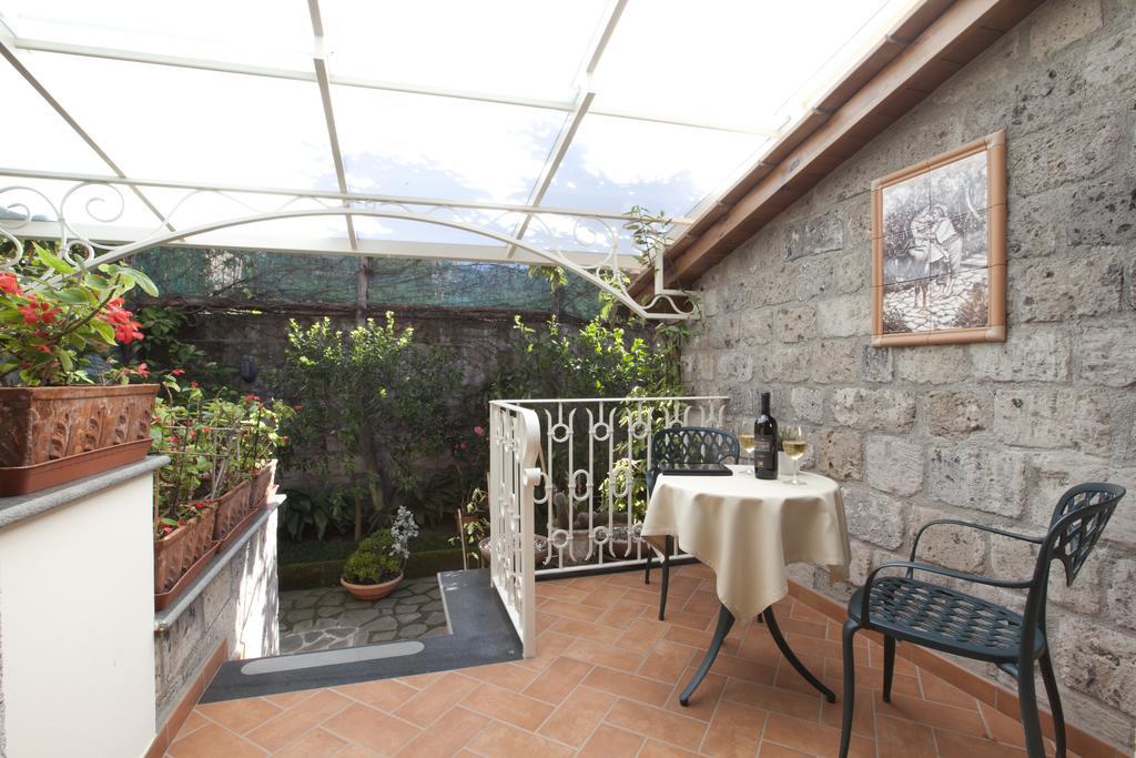 Relais Villa Angiolina Sorrento Exterior foto